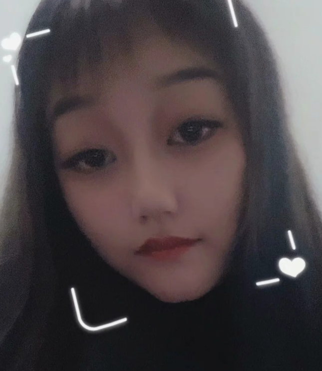 超级超级嫩的大一小姑娘